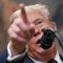 Trump firma ordine esecutivo: &quot;Antifa organizzazione terroristica interna&quot;