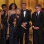 Golden Globe 2026, da 'Una battaglia dopo l'altra' a 'Adolescence': tutti i vincitori Golden Globe 2026, da 'Una battaglia dopo l'altra' a 'Adolescence': tutti i vincitori