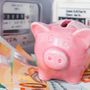 Bollette, stangata sul gas: spesa annua +24%, consumi +13%. Per l'elettricità aumenti più contenuti