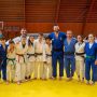 Foto di gruppo per i giovani atleti astigiani e i tecnici Lorenzo Aloise e Loris Valente