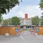Divieti in piazza Alfieri in preparazione della scorsa edizione della rassegna