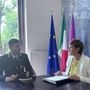 Il commissario Camardella a colloquio con il questore Marina Di Donato