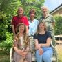 Familiari e amici di Bordone: Patrizia Gerbi col sindaco Anna Macchia; dietro da sinistra: Sergio Sesia, Adriana Cerrato, Giancarlo Malabaila.