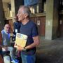 Roberto Vecchioni al presidio DI UNA