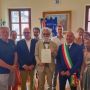 La consegna della cittadinanza (Ph J.Dem.A.)