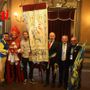 Il sindaco con i vincitori del Palio 2025 (Merphefoto)