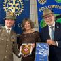 Nella foto, da sinistra: il colonnello Olav Conz, la presidente del R.C. Canelli-Nizza Monferrato Marina Calosso e Giorgio Gianuzzi, assistente del governatore e rotariano alpino Nella foto, da sinistra: il colonnello Olav Conz, la presidente del R.C. Canelli-Nizza Monferrato Marina Calosso e Giorgio Gianuzzi, assistente del governatore e rotariano alpino