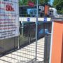 Passerella del Movicentro chiusa e nessun cantiere all'orizzonte: l'opposizione interroga la giunta