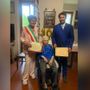 La signora Aurelia con la vicesindaca di Nizza Ausilia Quaglia e il presidente della Provincia e sindaco di Nizza Monferrato Simone Nosenzo