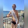 Il cantante astigiano Edoardo Porcellana premiato ad Alassio Il cantante astigiano Edoardo Porcellana premiato ad Alassio