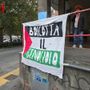 Il manifesto di sabato durante la sensibilizzazione contro TEVA di alcuni rappresentanti della società civile Il manifesto di sabato durante la sensibilizzazione contro TEVA di alcuni rappresentanti della società civile