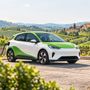 Oltre 380 chilometri nei primi giorni: il car sharing elettrico di Isola d'Asti comincia a correre