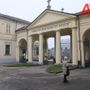 “Gestione delle tombe nel cimitero urbano tra incuria, cartelli minacciosi e una tariffa insostenibile”