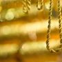 Vendere oro in sicurezza: 5 cose da sapere prima di entrare in un compro oro Vendere oro in sicurezza: 5 cose da sapere prima di entrare in un compro oro