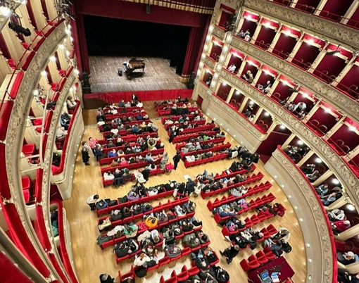 Emiliano Toso torna al Teatro Alfieri di Asti: un concerto a 432Hz per musica e solidarietà