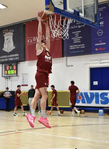 La Polisportiva saluta la stagione con una sconfitta interna: Abet Bra si impone 66-57 al Pala Makhymo La Polisportiva saluta la stagione con una sconfitta interna: Abet Bra si impone 66-57 al Pala Makhymo