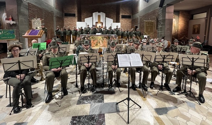 Natale in musica e solidarietà con gli Alpini di Asti