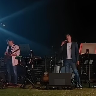 Queen size tribute band