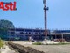 Addio alla storica scuola Rossignoli di Nizza, al via le operazioni di demolizione in piazza Marconi