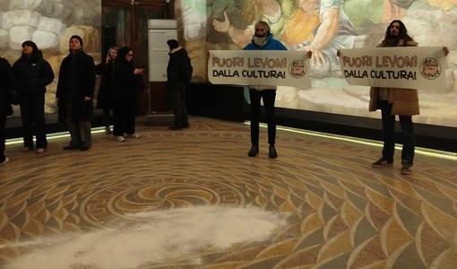 Un momento dell' azione dimostrativa (Mantova Uno)