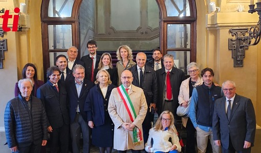 La foto di gruppo con gli insigniti