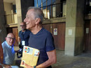 Roberto Vecchioni al presidio DI UNA Roberto Vecchioni al presidio DI UNA