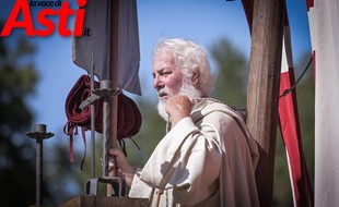Palio di Asti, i premi speciali: al borgo Don Bosco la Pergamena d'autore, a Santa Maria Nuova il Mara Sillano Sabatini Palio di Asti, i premi speciali: al borgo Don Bosco la Pergamena d'autore, a Santa Maria Nuova il Mara Sillano Sabatini