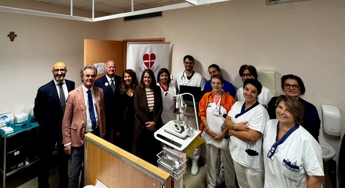 Un impedenziometro alla Geriatria del Cardinal Massaia, donazione della Fondazione Astigiana per la Salute del Territorio Un impedenziometro alla Geriatria del Cardinal Massaia, donazione della Fondazione Astigiana per la Salute del Territorio