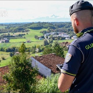 Asti, accertati ulteriori casi di truffa perpetrati da un private banker: eseguito decreto di sequestro per oltre 3,5 milioni di euro