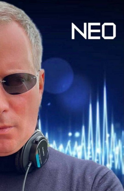 Sorpresa domani al Fuori Festival, alla consolle del Diavolo Rosso arriva il dj internazionale NEO Sorpresa domani al Fuori Festival, alla consolle del Diavolo Rosso arriva il dj internazionale NEO