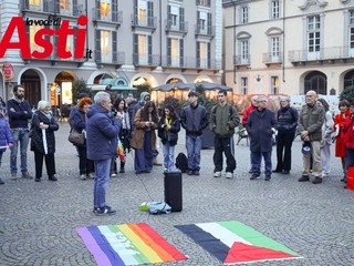 Le immagini del presidio (Merphefoto)