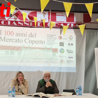 L'assessore al Commercio Bologna e il direttore di Astigiani Miravalle al dibattito