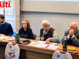 Le foto della presentazione sono di MerfePhoto