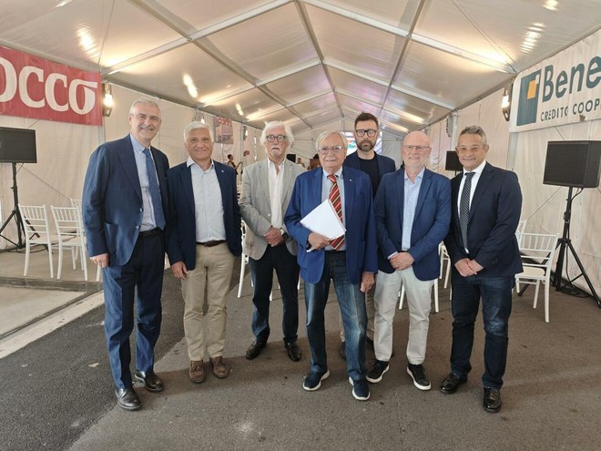 Trasporti, nasce FAI Conftrasporto Cuneo Asti: siglata l'alleanza strategica con Confcommercio Trasporti, nasce FAI Conftrasporto Cuneo Asti: siglata l'alleanza strategica con Confcommercio
