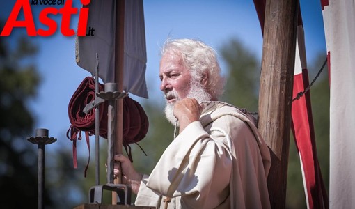 Palio di Asti, i premi speciali: al borgo Don Bosco la Pergamena d'autore, a Santa Maria Nuova il Mara Sillano Sabatini Palio di Asti, i premi speciali: al borgo Don Bosco la Pergamena d'autore, a Santa Maria Nuova il Mara Sillano Sabatini