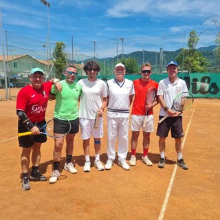 Tennis, Luca Simonetti trionfa al Campionato Nazionale Panathlon: titolo Open a Marina di Carrara Tennis, Luca Simonetti trionfa al Campionato Nazionale Panathlon: titolo Open a Marina di Carrara