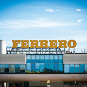 Ferrero, premio di produzione fino a 2.545 euro per i lavoratori di Alba: siglato l'accordo Ferrero, premio di produzione fino a 2.545 euro per i lavoratori di Alba: siglato l'accordo