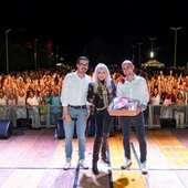Venerdì 28 agosto Cortemilia ha accolto Ivana Spagna