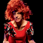 Luisella Tamietto in scena a Vesime con 14 personaggi femminili tra comicità e ironia