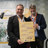 Mezzo secolo di dolcezza: Piemonte Miele festeggia 50 anni di storia [VIDEO E FOTO]