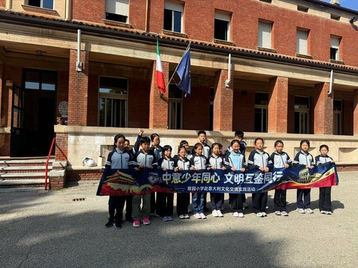 La voce... Delle scuole: novant'anni di storia per il Pellati: il primo ottobre la festa della scuola nicese La voce... Delle scuole: novant'anni di storia per il Pellati: il primo ottobre la festa della scuola nicese
