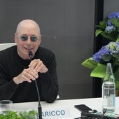 Alessandro Baricco all'auditorium dell'ospedale di Verduno