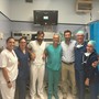 L'équipe che ha effettuato il delicato intervento L'équipe che ha effettuato il delicato intervento