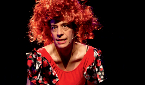 Luisella Tamietto in scena a Vesime con 14 personaggi femminili tra comicità e ironia