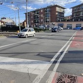 L'attraversamento stradale del passaggio a livello in zona stazione