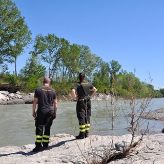 Le ricerche del 13enne alla Spiaggia dei Cristalli