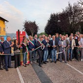 Il taglio del nastro della manifestazione