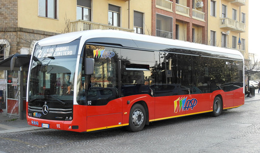 I bus di Asp si fermano domani,  sabato 27 giugno, per il passaggio del Campionato Italiano Elite: tutte le interruzioni in piazza Marconi