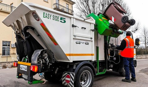 Un mezzo Asp al lavoro