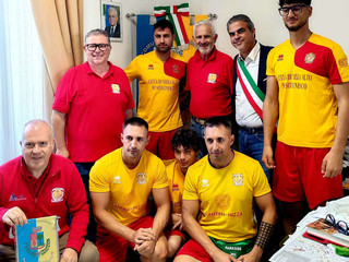 Alcune immagini della delegazione nicese in Sardegna Alcune immagini della delegazione nicese in Sardegna